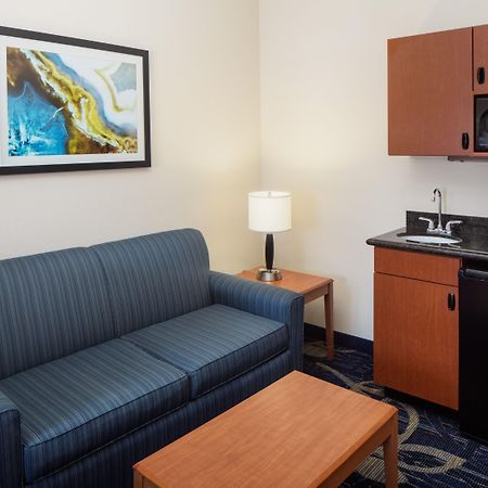 Holiday Inn Express & Suites Midland Loop 250 By Ihg Exterior foto